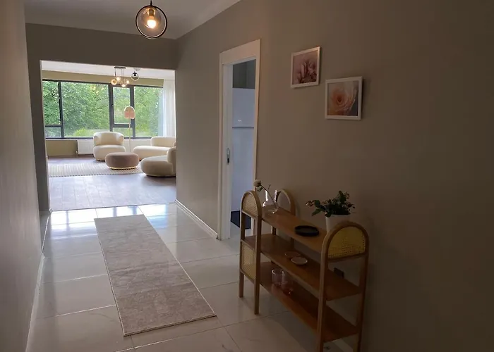 1006 135 Sqm Close To Consulates Lägenhet Ankara