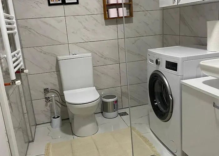 1006 135 Sqm Close To Consulates شقة